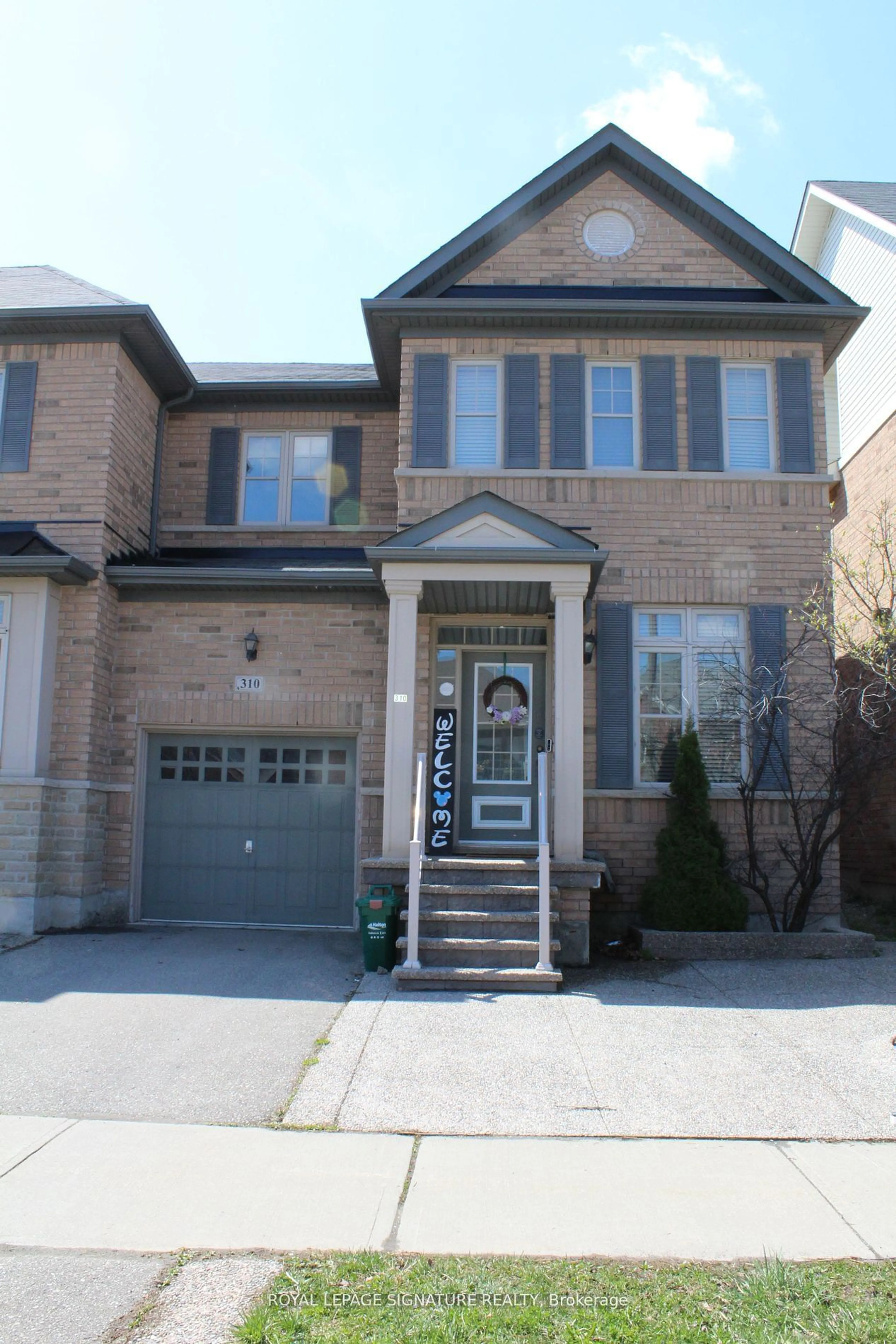 Home with brick exterior material for 310 Scott Blvd, Milton Ontario L9T 6Z9