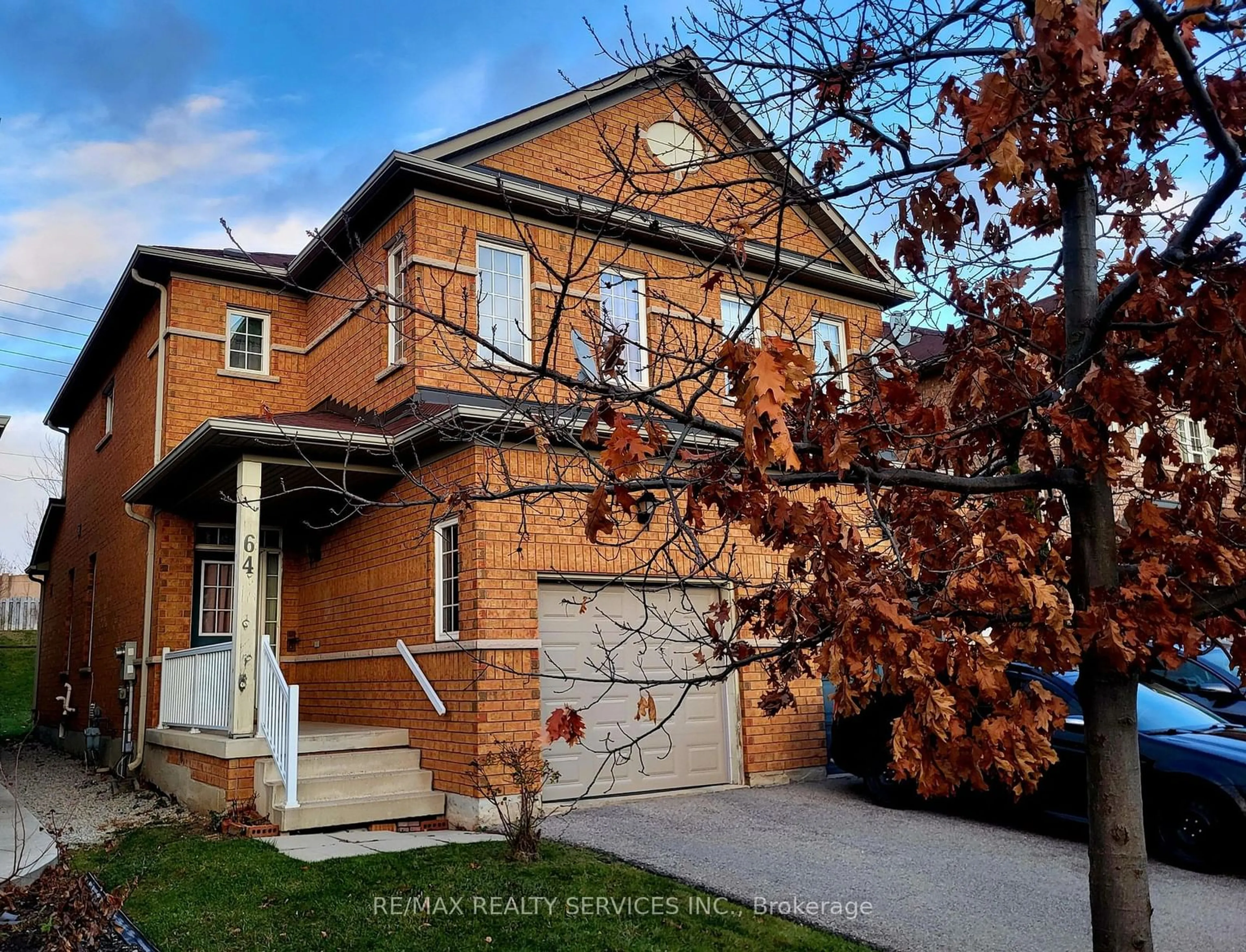 A pic from exterior of the house or condo, the street view for 64 Harbourtown Cres, Brampton Ontario L6V 4P6