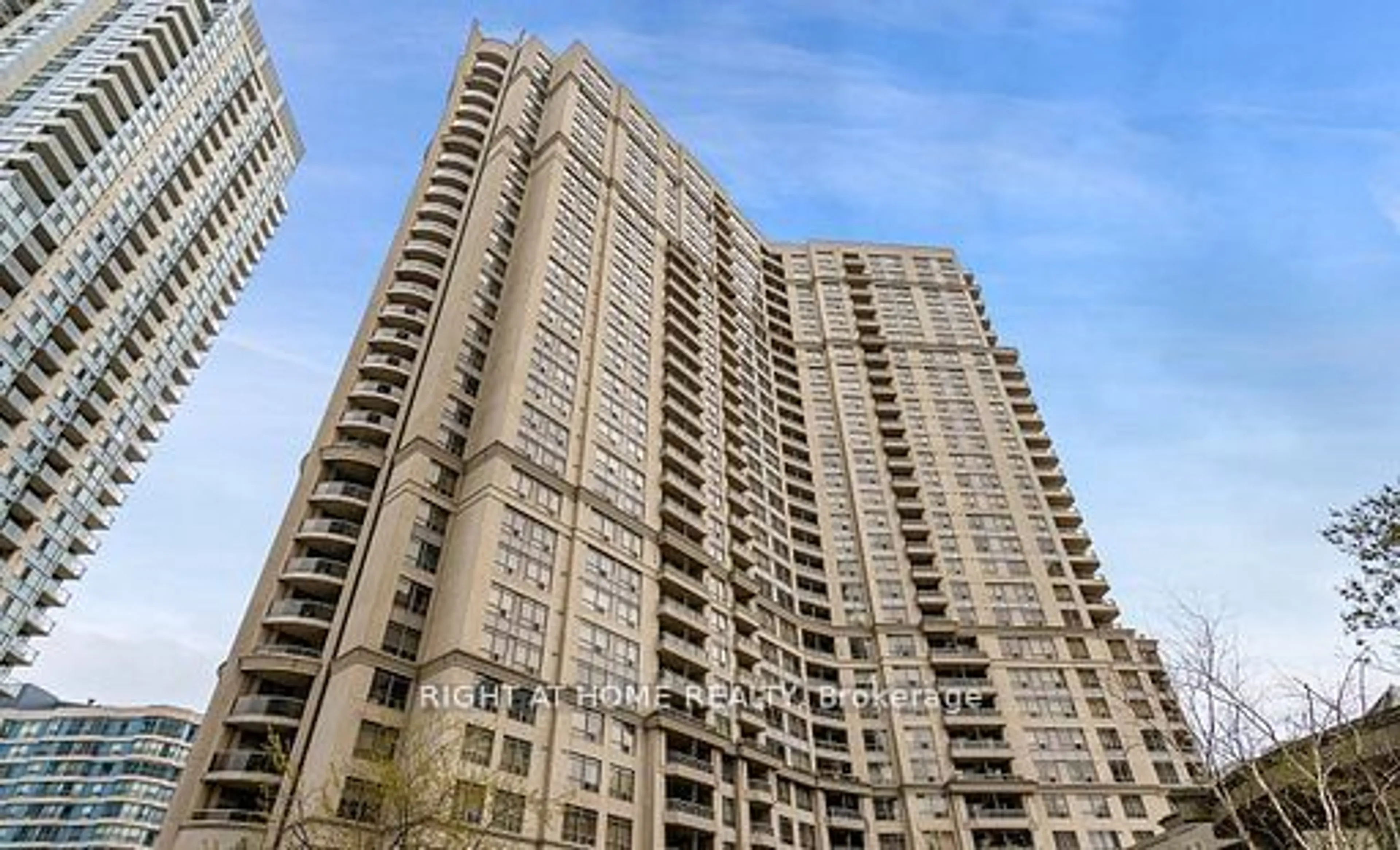 A pic from exterior of the house or condo, the front or back of building for 3880 Duke Of York Blvd #2116, Mississauga Ontario L5B 4M7