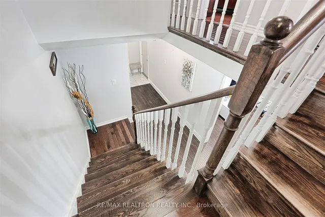 Additional property image - 2922 Gulfstream Way