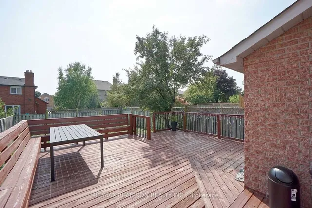 Additional property image - 2922 Gulfstream Way
