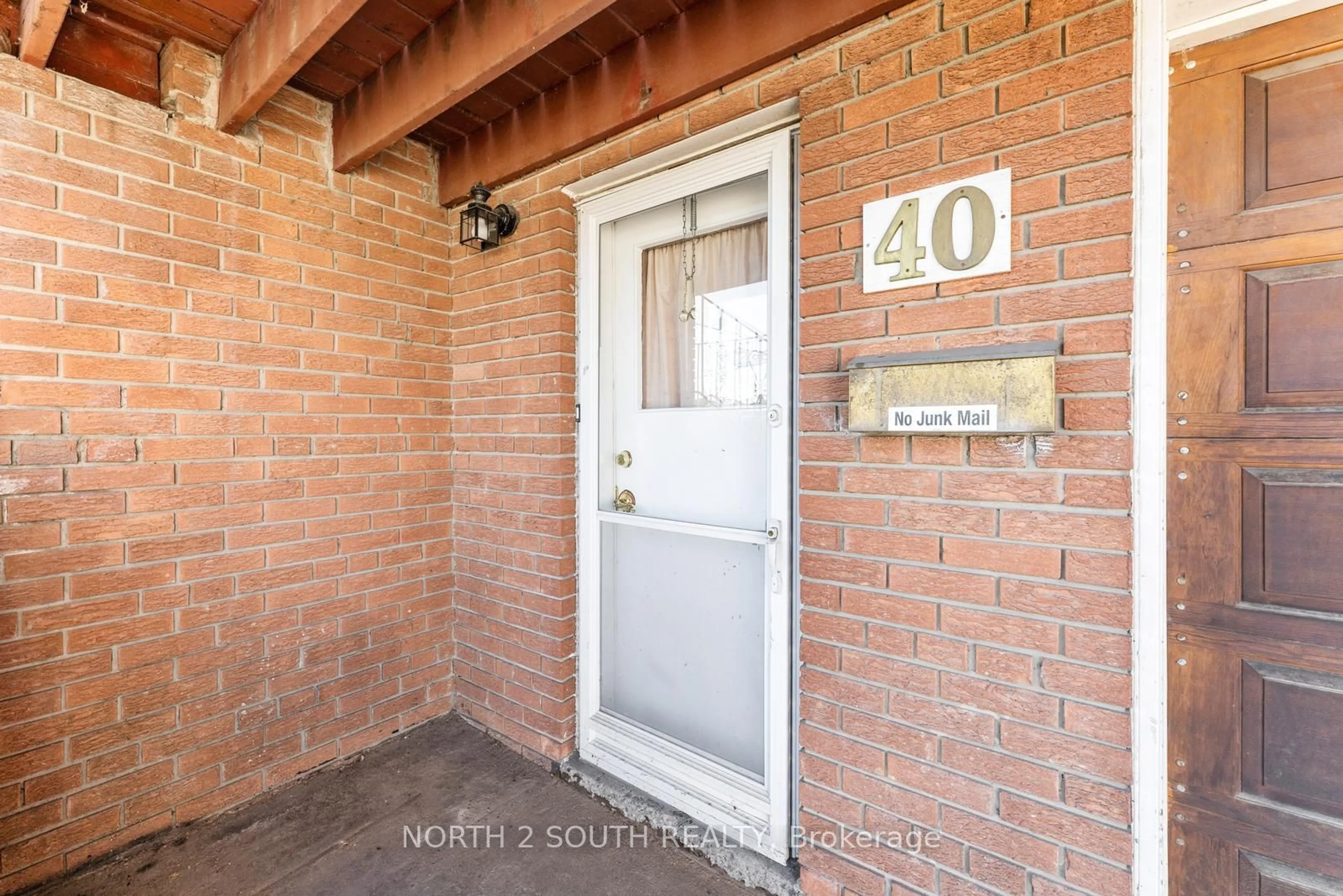 Indoor entryway, not visible floor for 40 Brubeck Rd, Toronto Ontario M9M 1W7