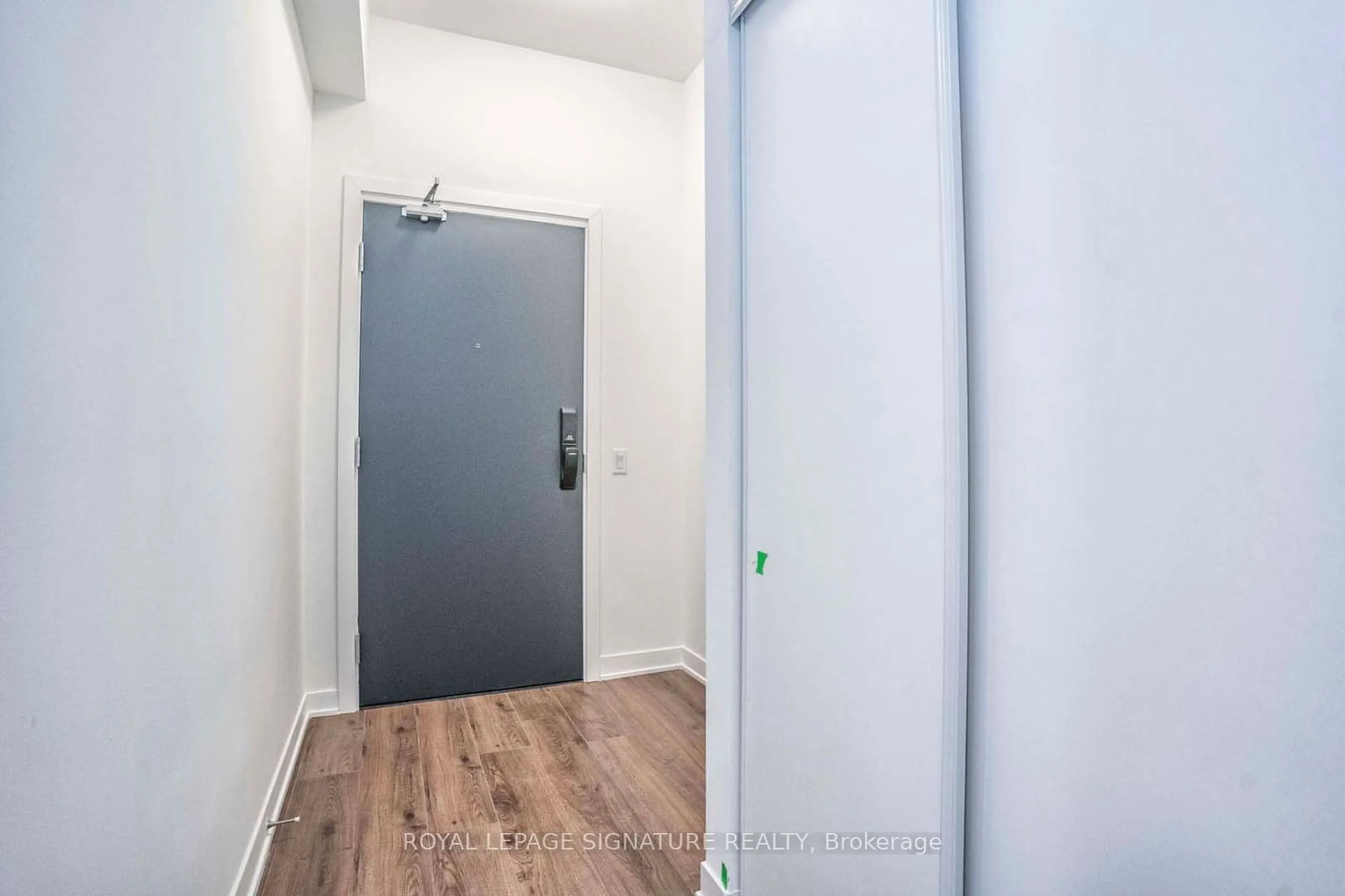 Indoor entryway, not visible floor for 405 Dundas St #310, Oakville Ontario L6M 4P9