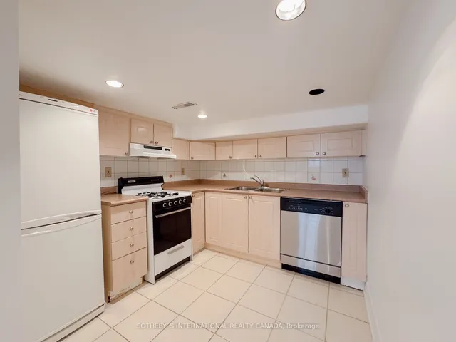 Additional property image - 1167 Roselawn Ave