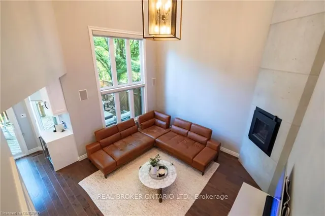Additional property image - 1621 Bayshire Dr