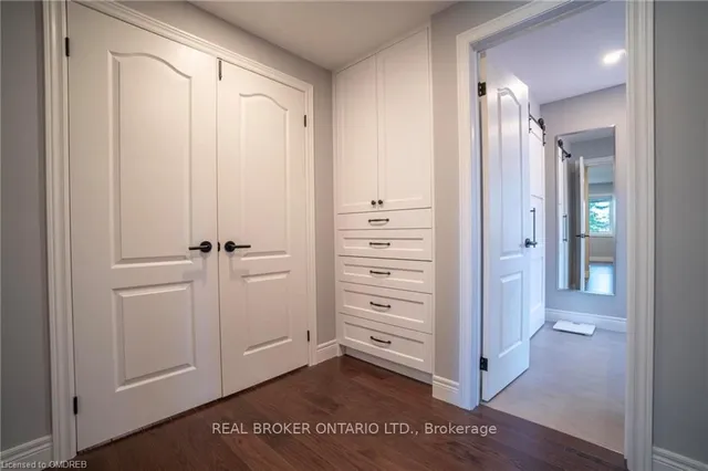 Additional property image - 1621 Bayshire Dr