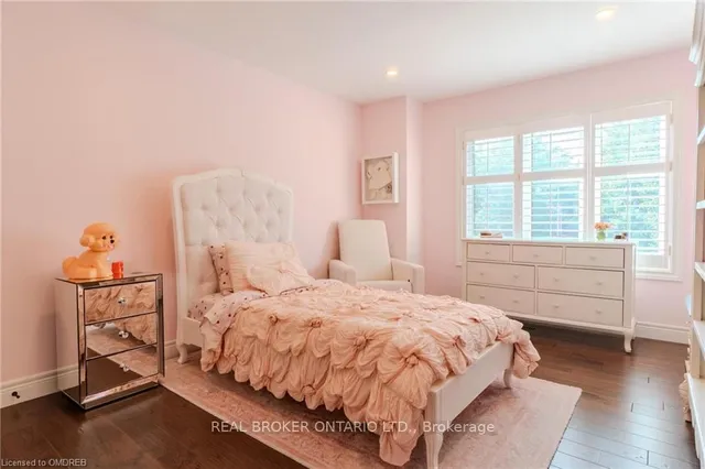Additional property image - 1621 Bayshire Dr