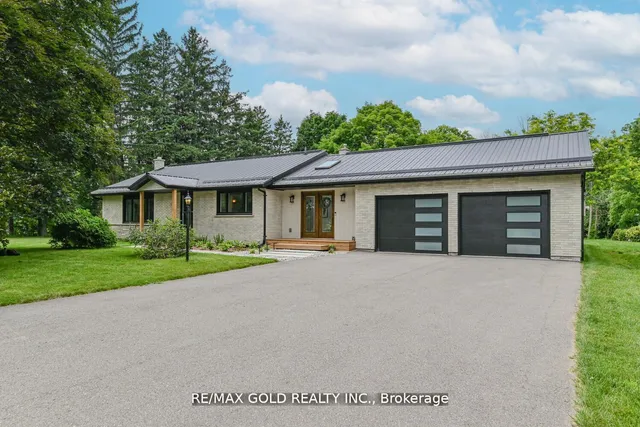 Additional property image - 2285 Kilbride St