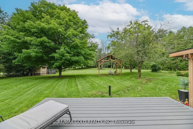 Additional property image - 2285 Kilbride St