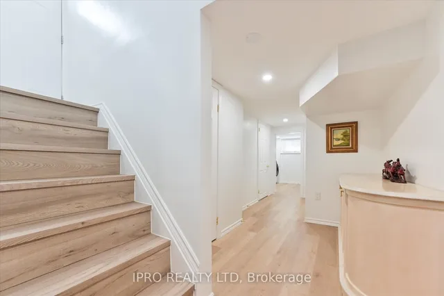Additional property image - 135 Downsview Ave
