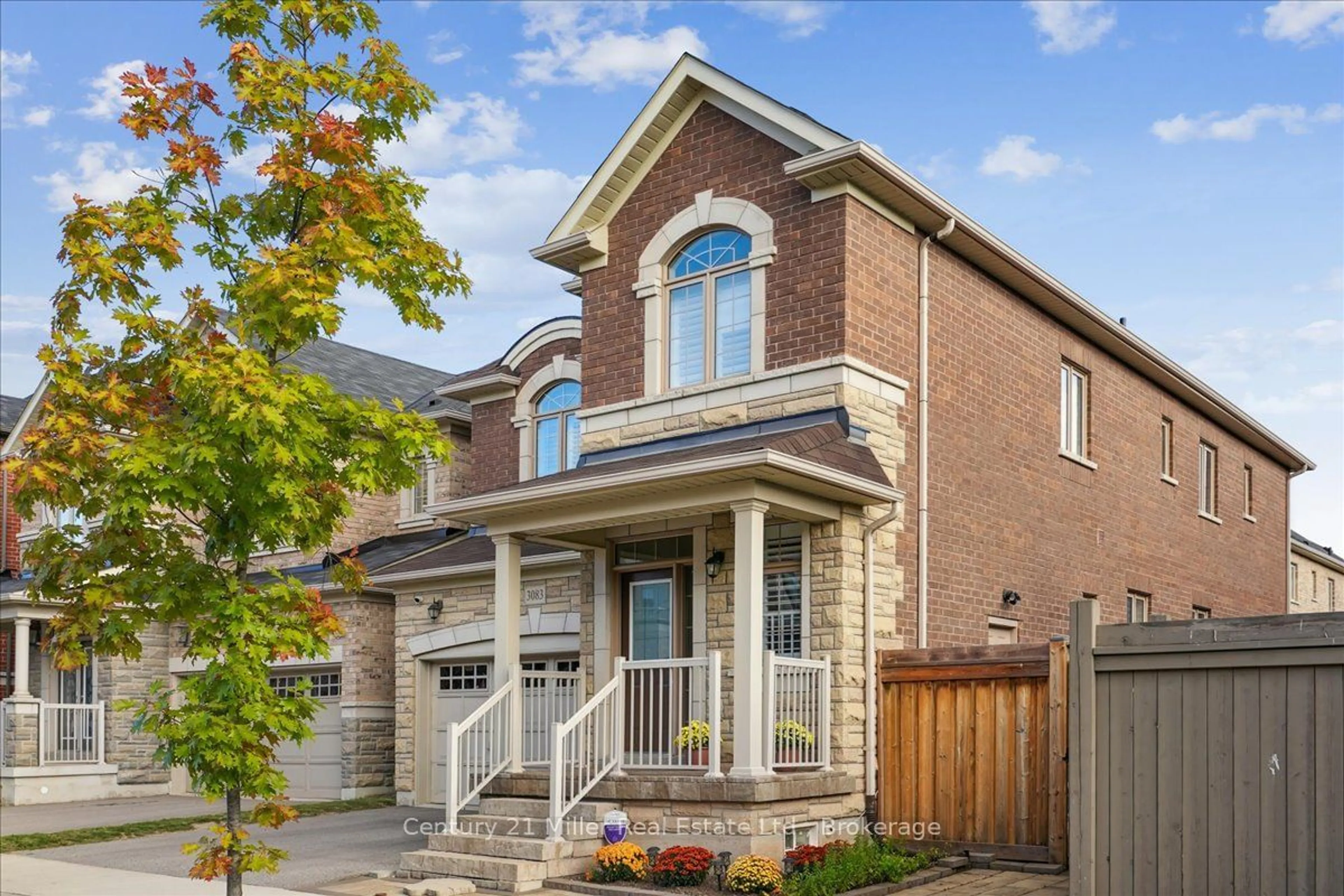 Home with brick exterior material for 3083 STREAMWOOD PASSAGE, Oakville Ontario L6H 0S8