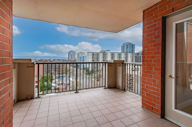 Additional property image - 442 Maple Ave Unit 1103