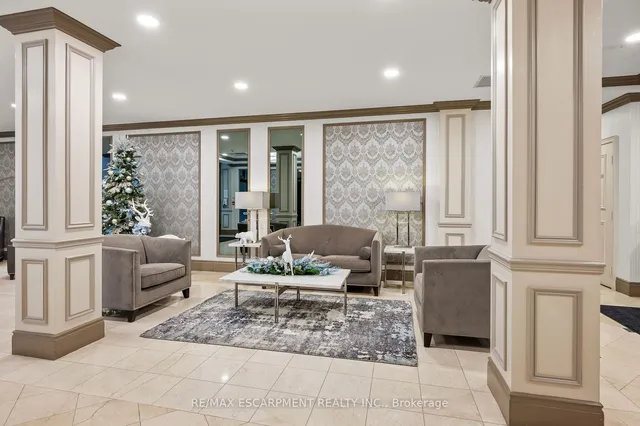 Additional property image - 442 Maple Ave Unit 1103