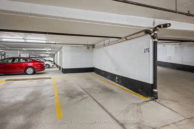 Additional property image - 442 Maple Ave Unit 1103