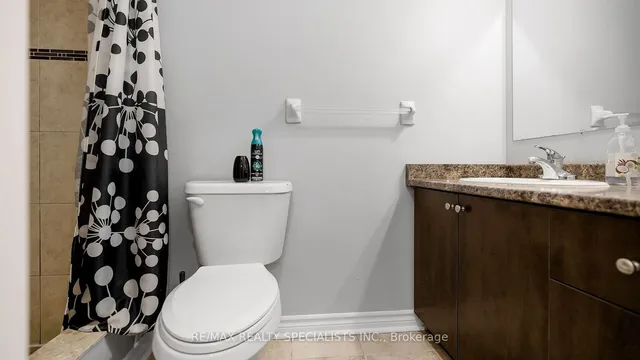 Additional property image - 48 Ridgefield Crt