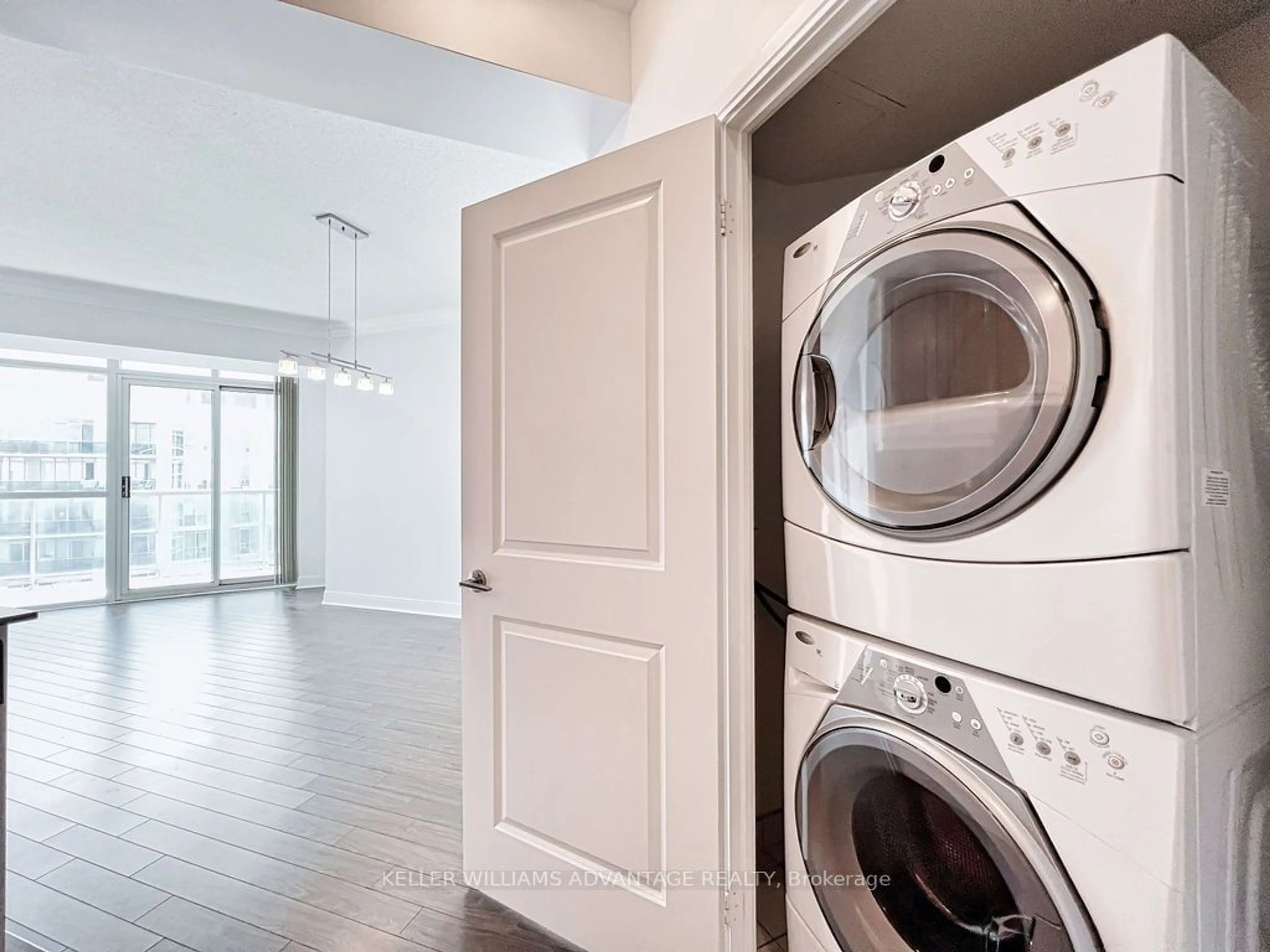 Laundry room for 80 Absolute Ave #3005, Mississauga Ontario L4Z 0A5