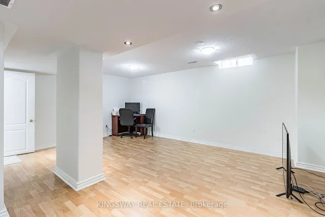 Additional property image - 21 Tralee St