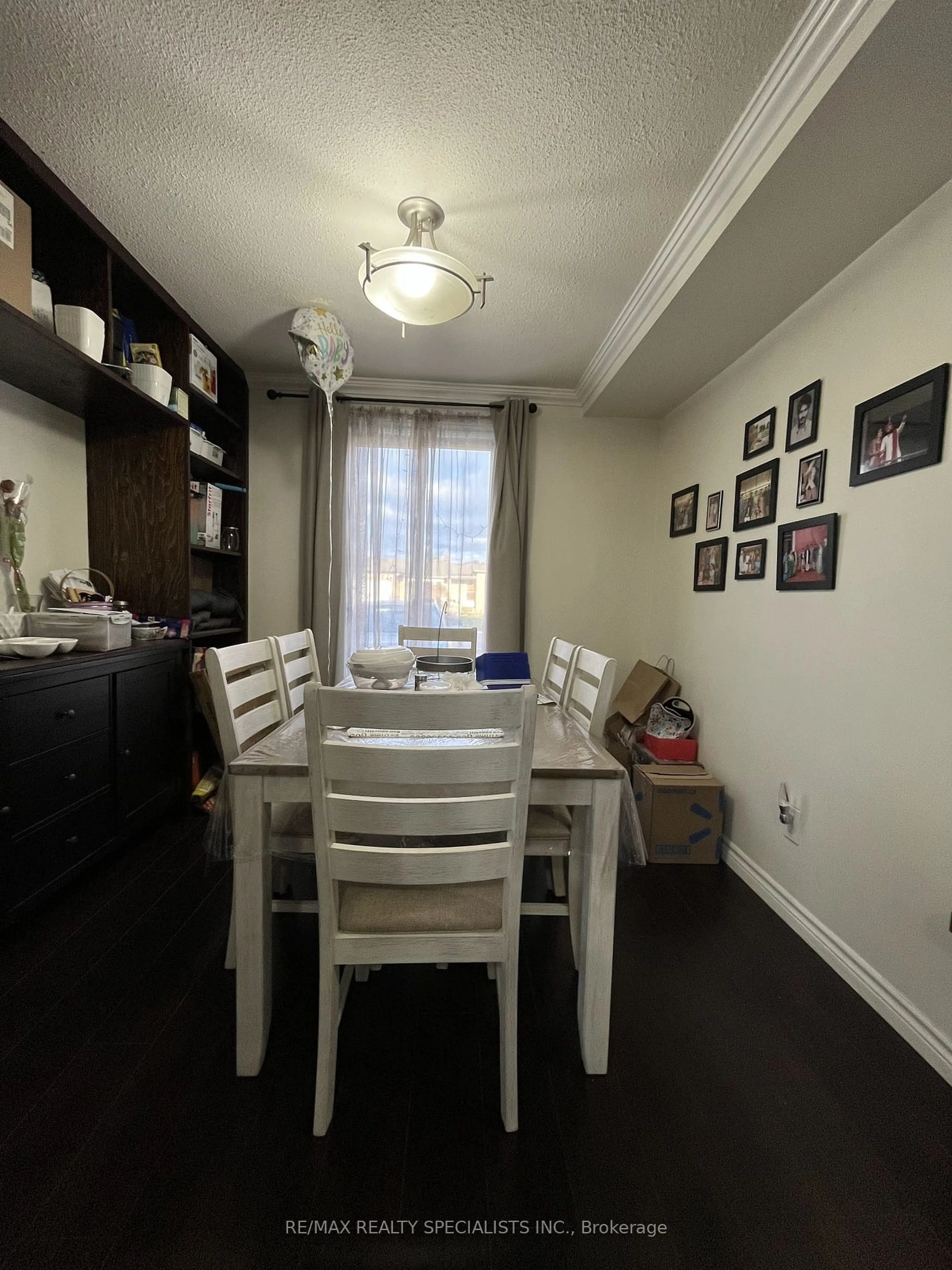 Dining room, wood floors, cottage for 3 Forsythia Rd, Brampton Ontario L6T 2G2