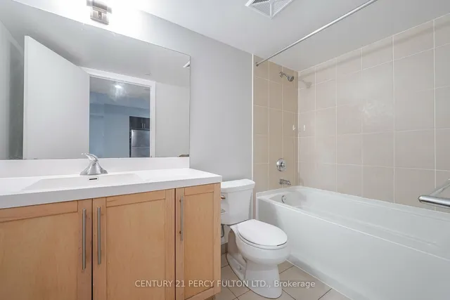 Additional property image - 830 Lawrence Ave Unit 501