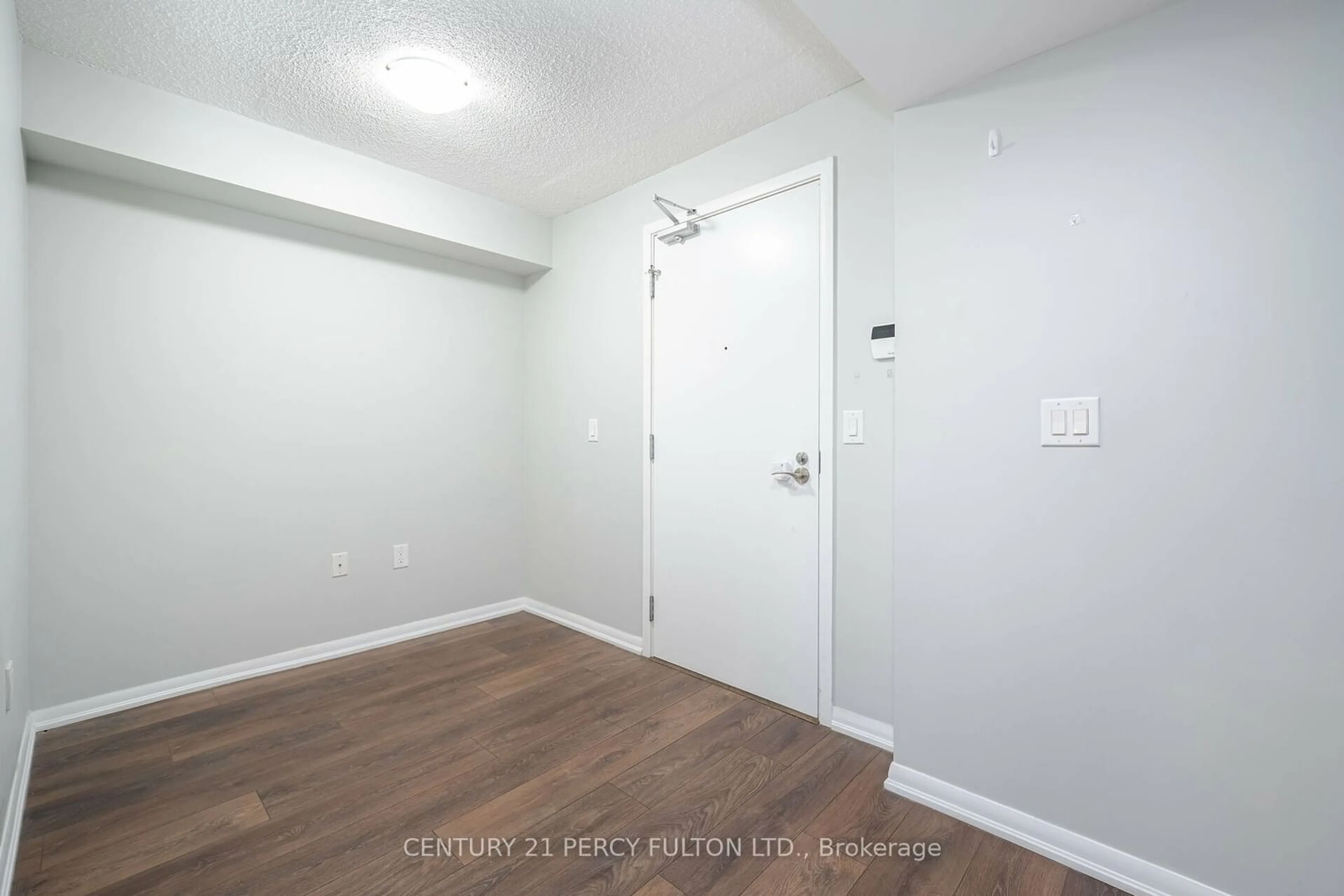 Indoor entryway, not visible floor for 830 Lawrence Ave #501, Toronto Ontario M6A 0B6