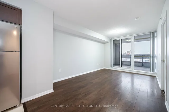 Additional property image - 830 Lawrence Ave Unit 501