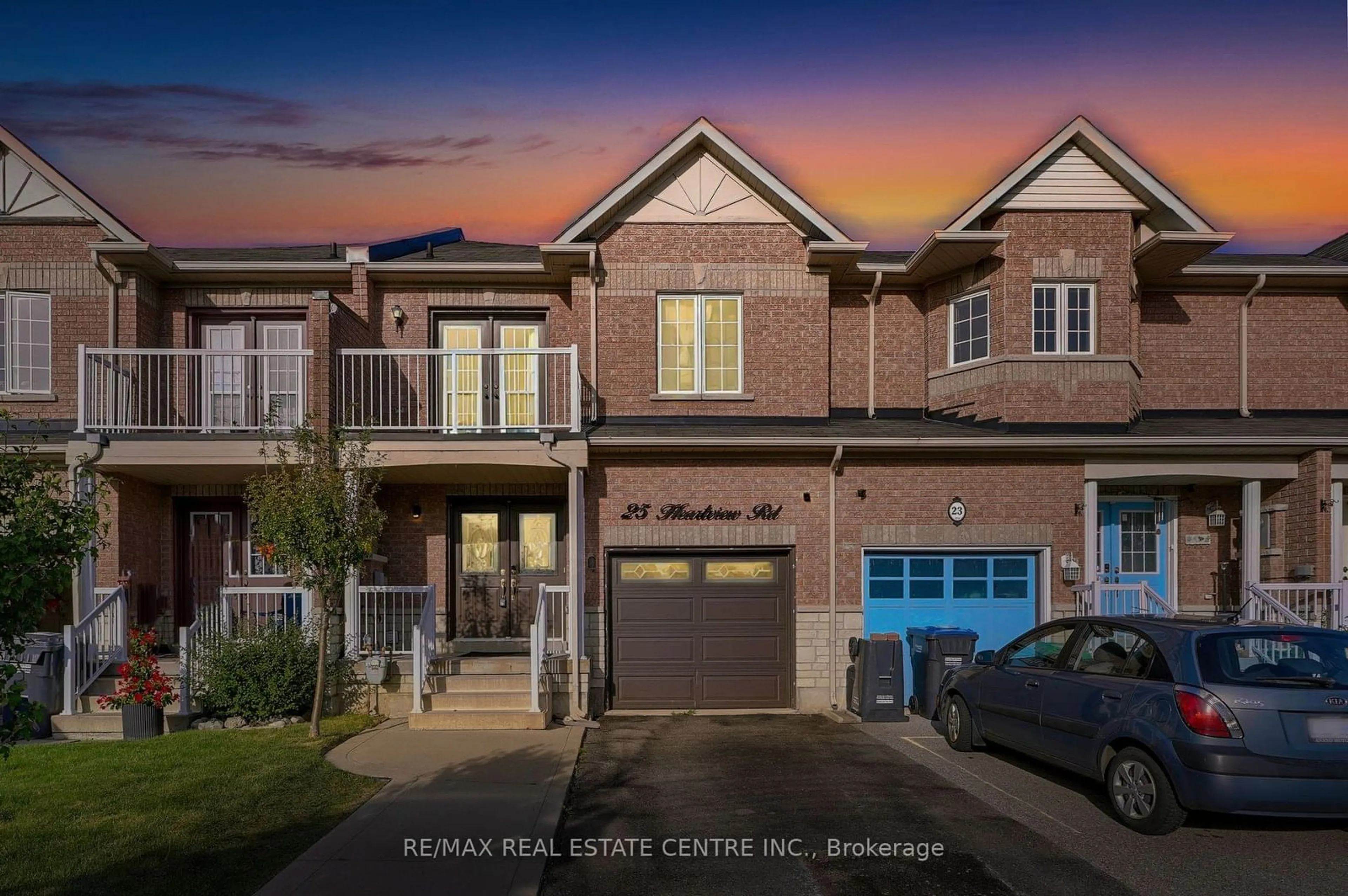 A pic from exterior of the house or condo, the street view for 25 Heartview Rd, Brampton Ontario L6Z 0C6