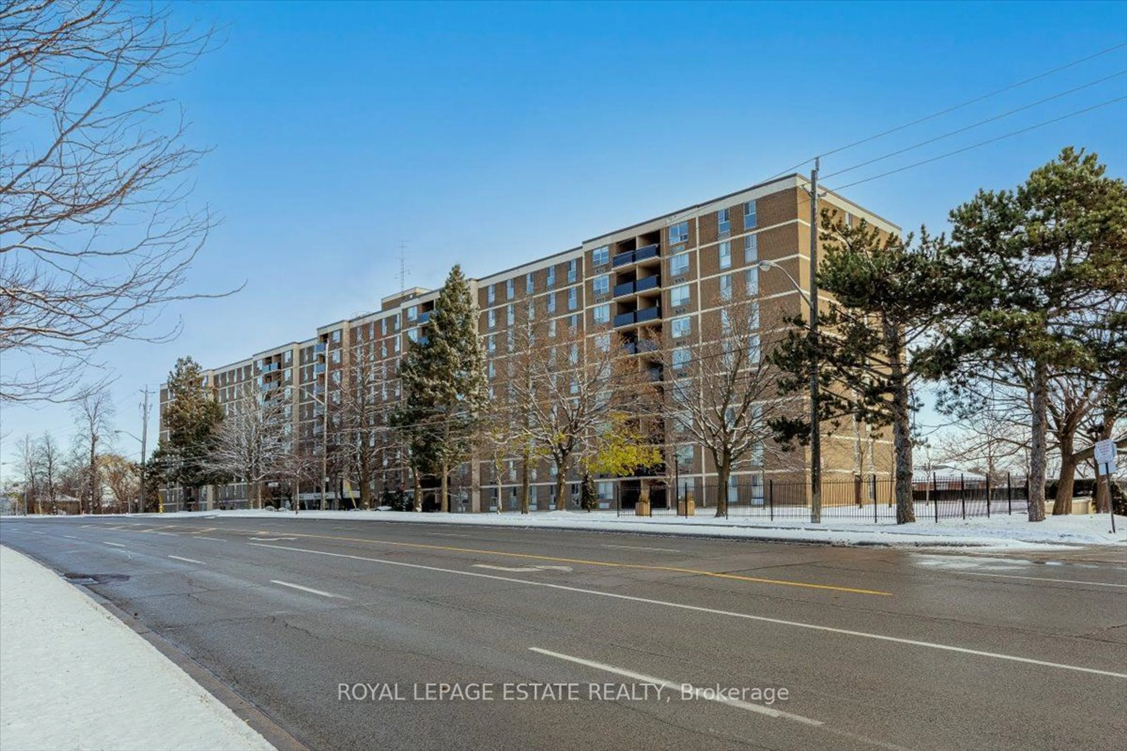 A pic from exterior of the house or condo for 2835 Islington Ave #508, Toronto Ontario M9L 2K2