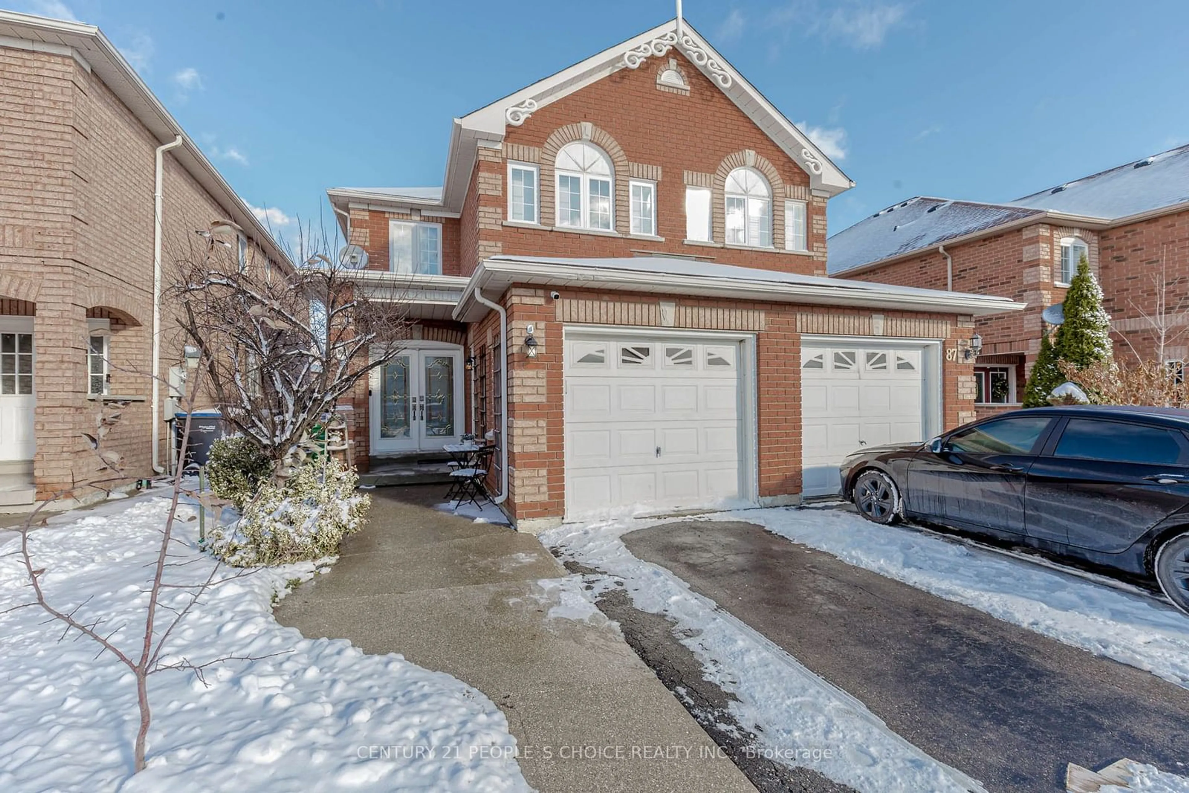 A pic from exterior of the house or condo, the street view for 89 Weather Vane Lane, Brampton Ontario L6X 4R4