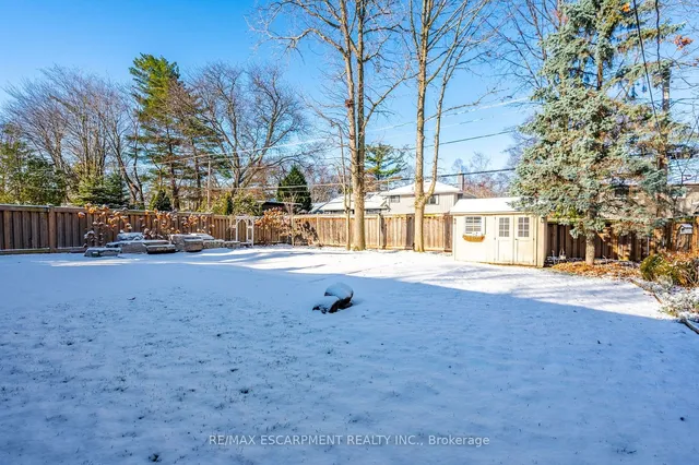Additional property image - 5247 SPRUCE Ave