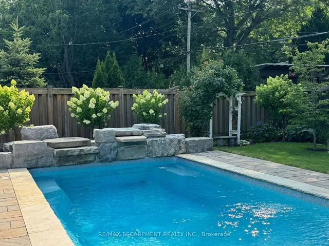 Additional property image - 5247 SPRUCE Ave