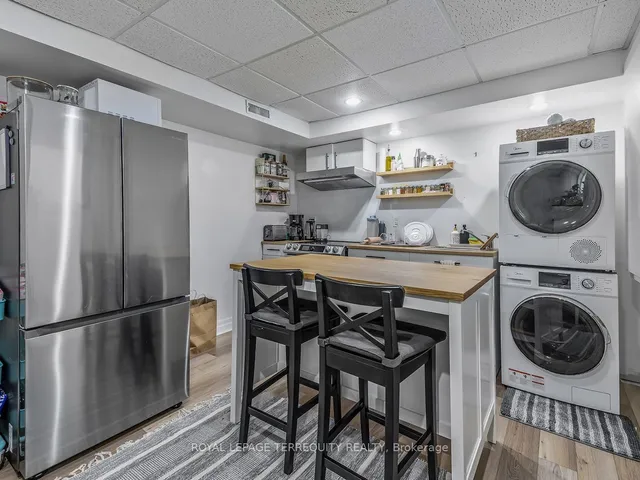 Additional property image - 62 Haliburton Ave