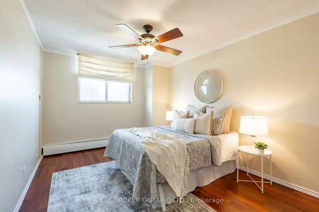 Additional property image - 975 Warwick Crt Unit 201