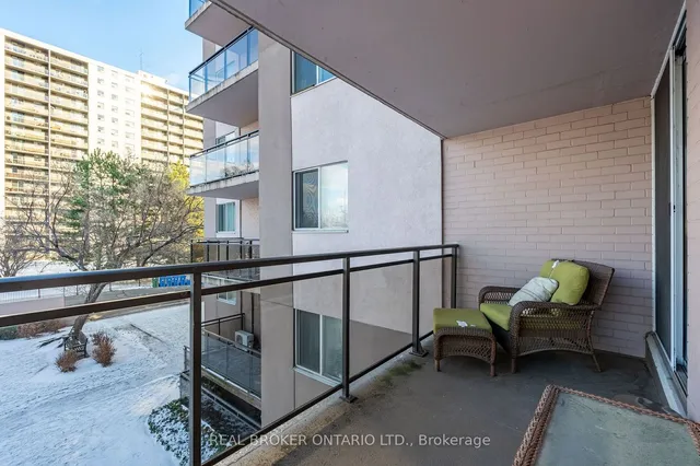 Additional property image - 975 Warwick Crt Unit 201