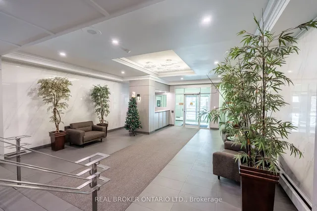 Additional property image - 975 Warwick Crt Unit 201