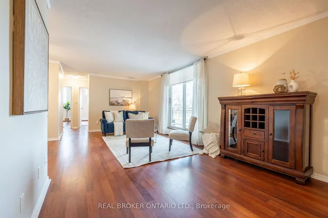 Additional property image - 975 Warwick Crt Unit 201