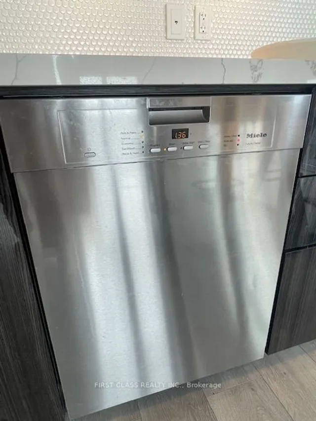 Additional property image - 30 Shore Breeze Dr Unit 6207