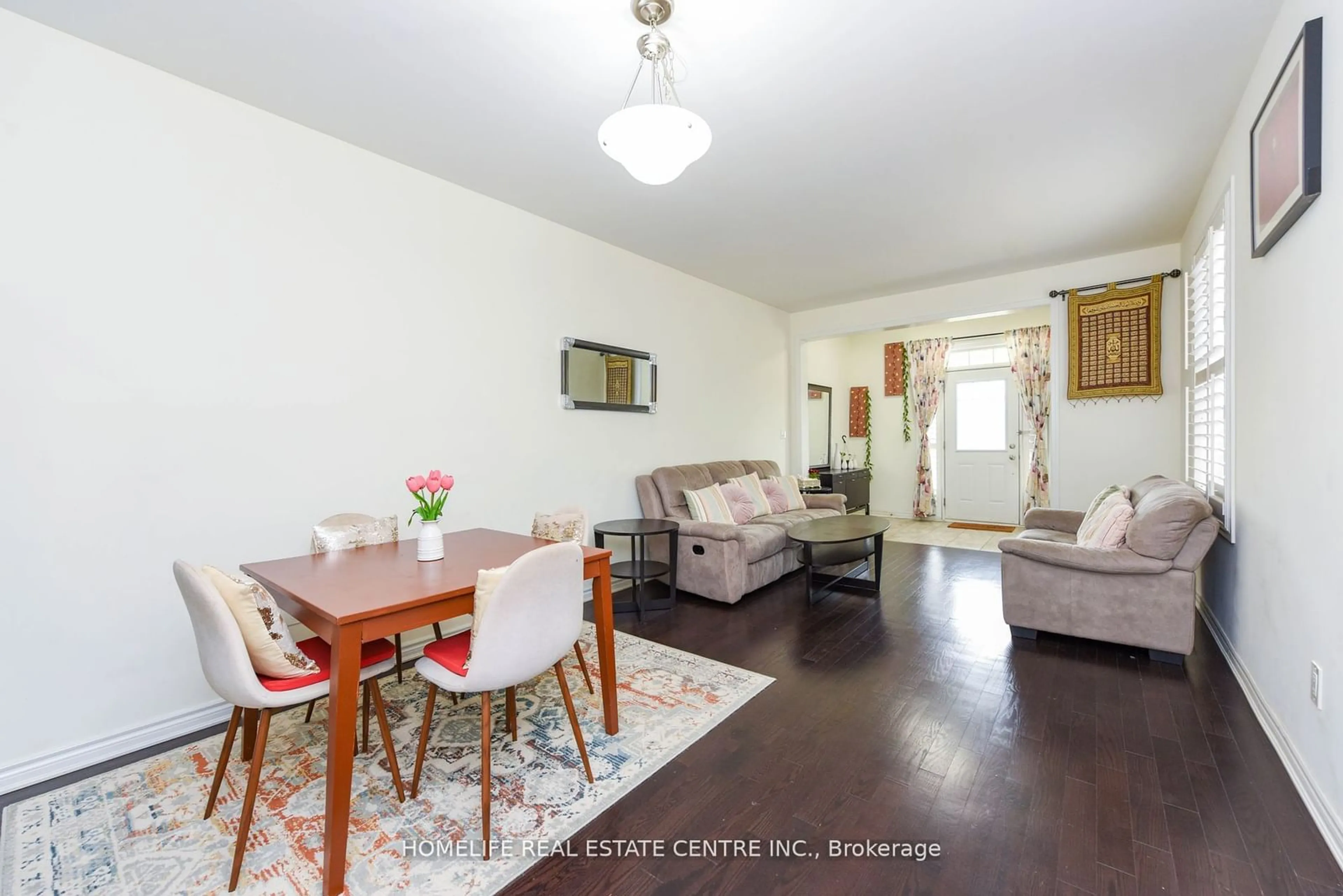 Dining room, wood floors, cottage for 3 Averill Rd, Brampton Ontario L7A 0B7