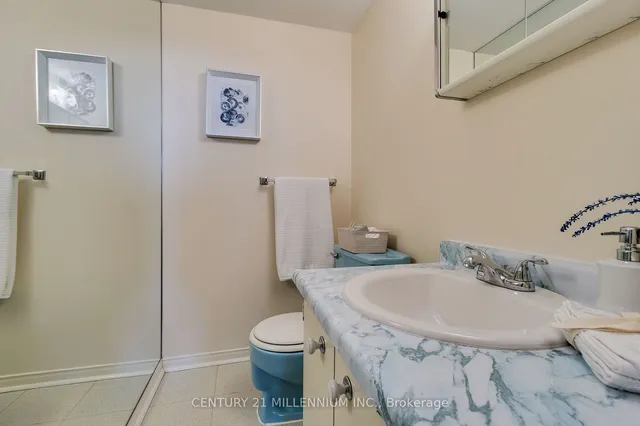 Additional property image - 1625 Bloor St Unit 719