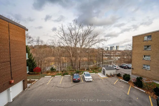 Additional property image - 185 Stephen Dr Unit 301