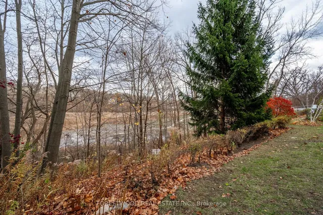 Additional property image - 185 Stephen Dr Unit 301
