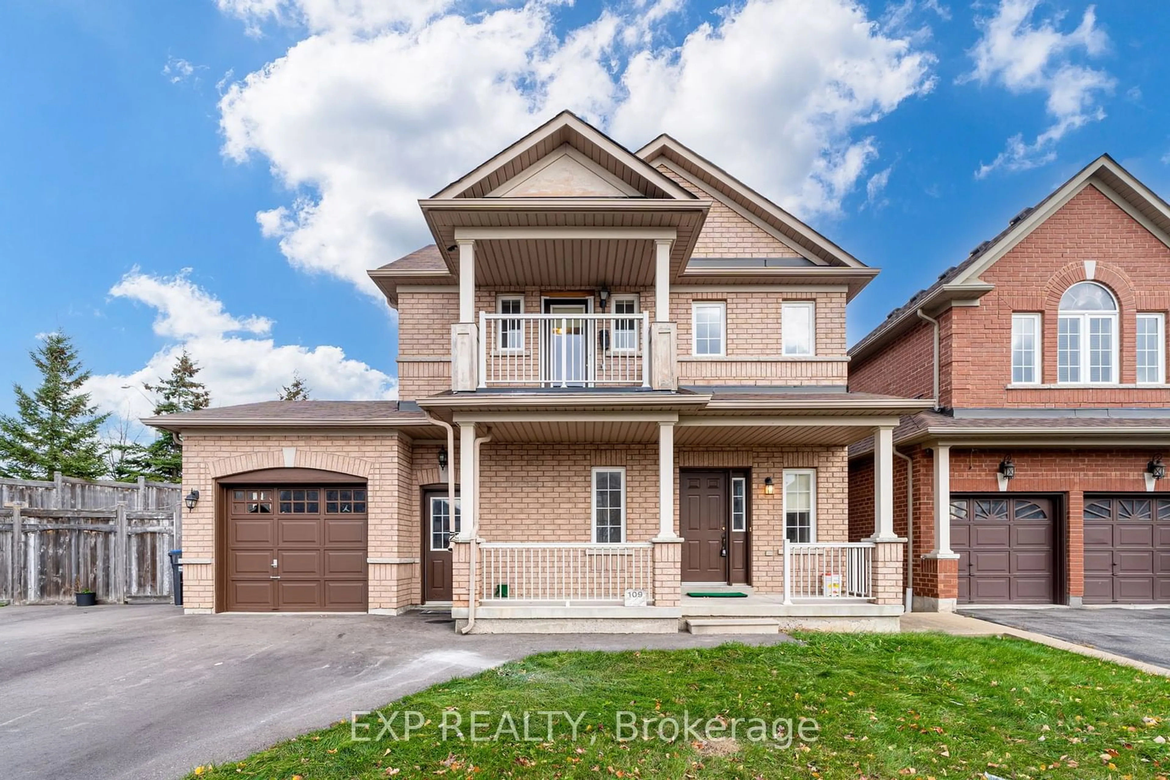 Frontside or backside of a home, the street view for 109 Eastbrook Way, Brampton Ontario L6P 0Z9