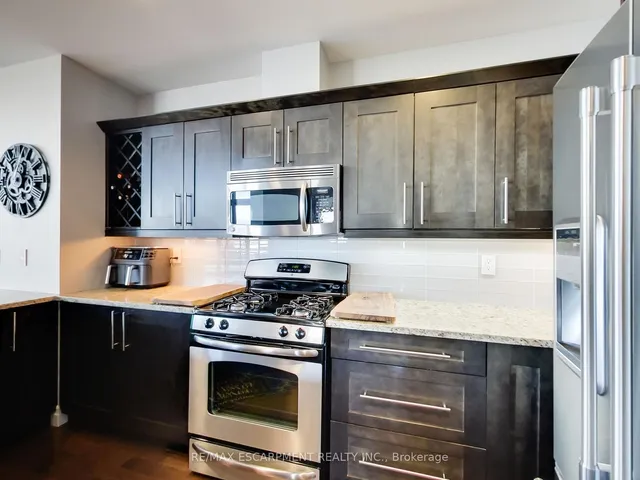 Additional property image - 360 PEARL St Unit 1601