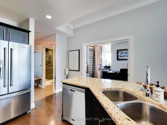 Additional property image - 360 PEARL St Unit 1601