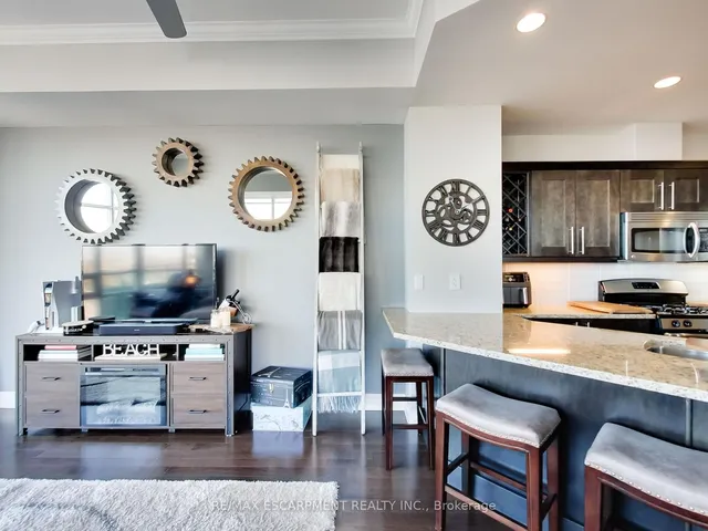 Additional property image - 360 PEARL St Unit 1601