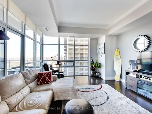 Additional property image - 360 PEARL St Unit 1601
