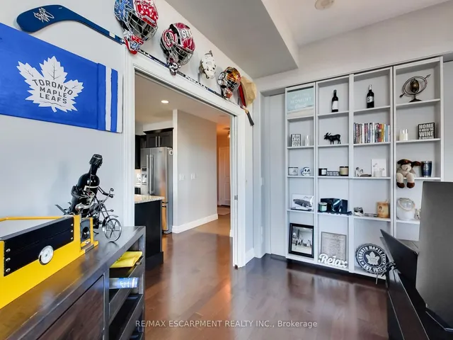 Additional property image - 360 PEARL St Unit 1601
