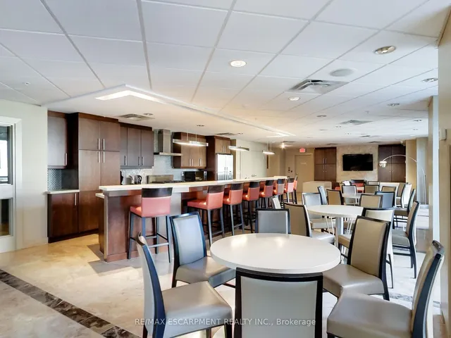 Additional property image - 360 PEARL St Unit 1601