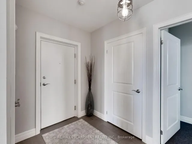 Additional property image - 360 PEARL St Unit 1601