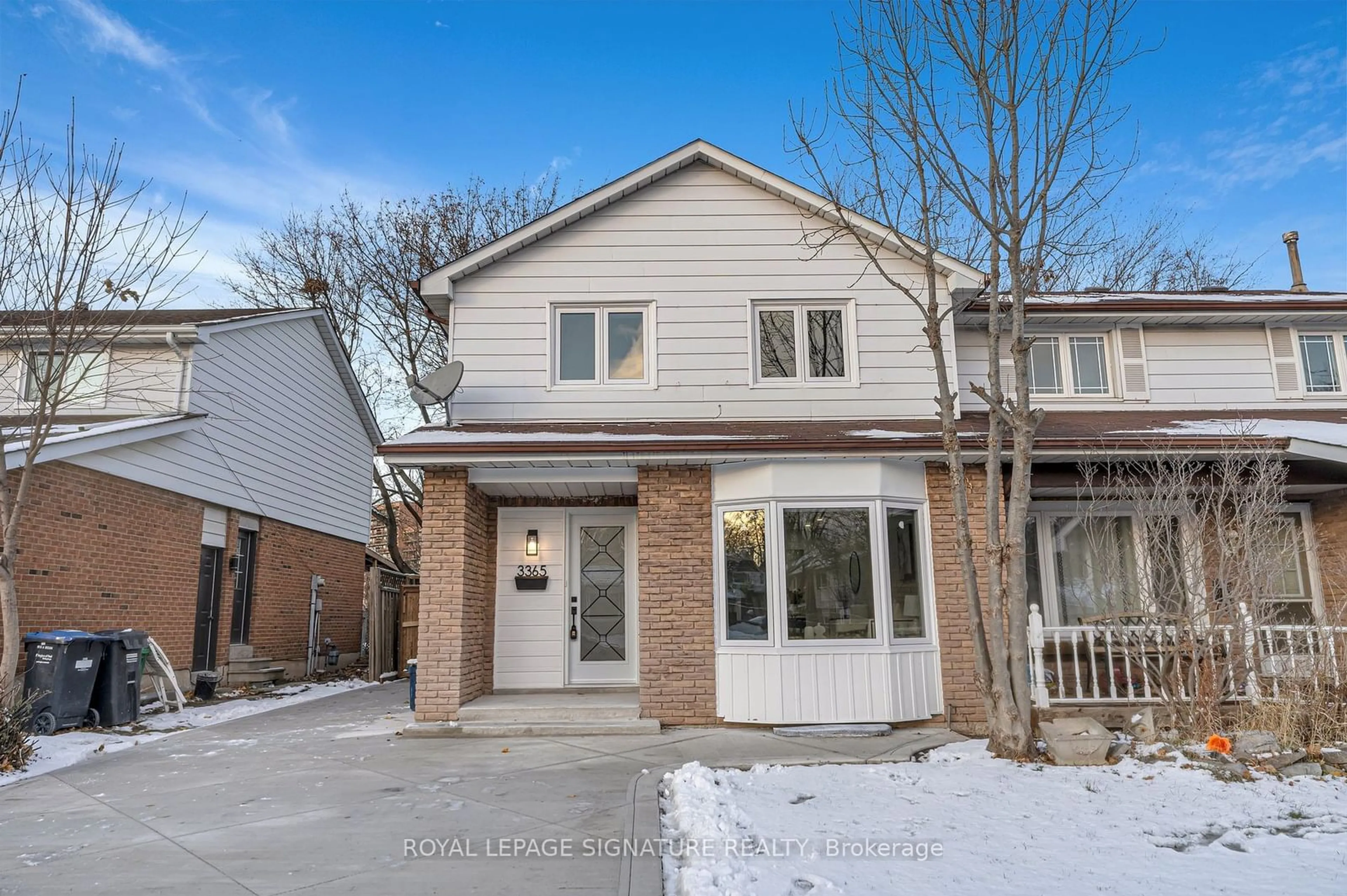 Home with brick exterior material, street for 3365 Masthead Cres, Mississauga Ontario L5L 1G9