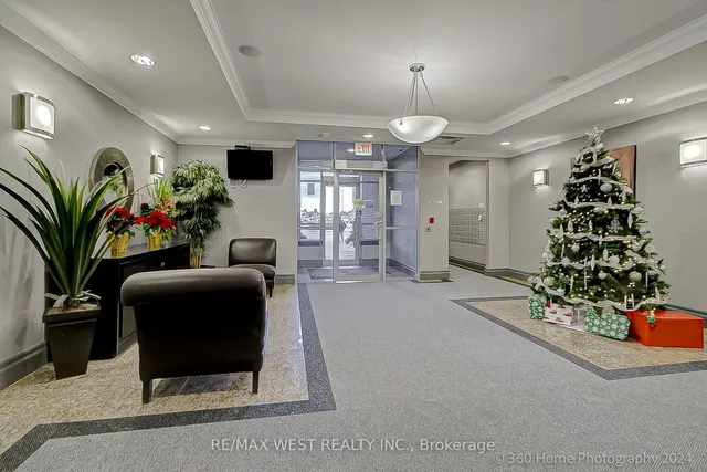 Additional property image - 2772 Keele St Unit 312